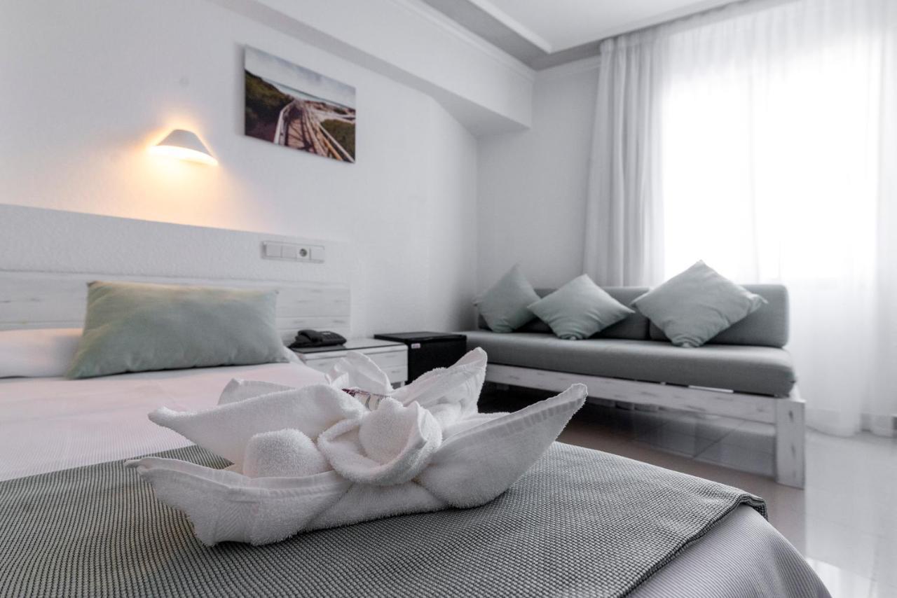 Hostal Bellavista Formentera ラ・サヴィーナ エクステリア 写真